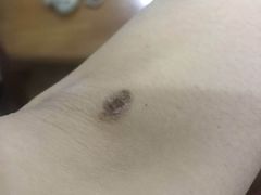 -密讯馆密室逃脱&换装侦探剧(环球港旗舰店)