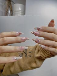 -DAZZLING BEAUTY美甲•美睫专门店