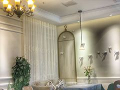 -燕庭·纯燕窝·甜品下午茶(日月光店)