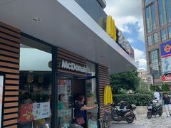 门面-麦当劳(乳山路店)