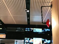 -麦当劳(中山公园龙之梦店)