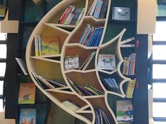 -钟书阁(松江泰晤士小镇店)