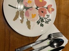-JINNS锦时 steak&pizza(浸信会礼拜堂旧址店)