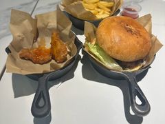 -必胜客(江东万达店)