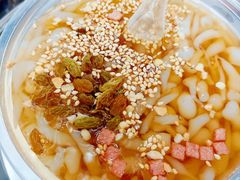 -八一路好吃街(雨田商务大厦店)