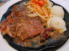 -豪客来牛排(重庆三峡广场步行街1704店)