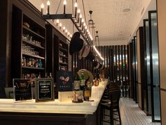 -卡佩罗意大利餐厅及酒吧Al Cappello Trattoria