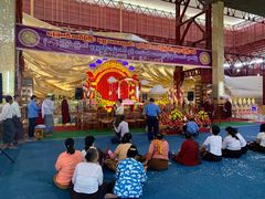 -ခြောက်ထပ်ကြီးရွှေသာလျောင်းဘုရားကြီး