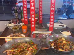 -路边边地标烧烤·川菜·小龙虾·音乐酒馆(良乡长虹店)