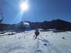 -丝绸之路山地度假区滑雪场