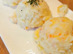 -玛格萝妮(汇智国际商业中心店)