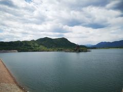 -十三陵水库