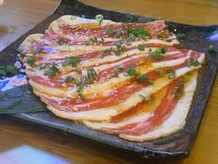 和牛樱花肉-弘彩英·烤牛舌·年糕火锅(蓝色港湾店)