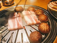 -老炉家木炭烤肉(长江国际店)