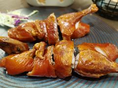 秘制吊烧乳鸭仔-长禧家·珑厨(东山口店)