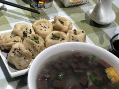 -苓记南京鸭血粉丝.皮肚面(县东巷店)
