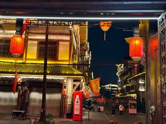 -安格丽娜·狗咖·猫咖羊驼咖(春熙路百盛商场店)