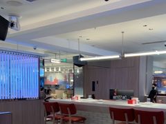 -海底捞火锅(杭州庆春路夜宵主题店)