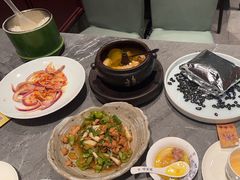 -福照楼汽锅鸡·云南菜(火车站锦江店)