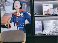 -宏宇眼镜蔡司依视路折扣店(兆佳眼镜城店)