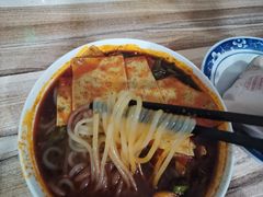 -老字号杨坡红油米线腊汁肉夹馍(东四道巷店)