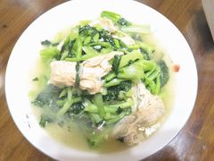 -芦茨金富饭庄·25年老字号·专做稻草鸡