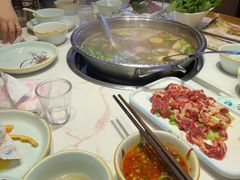 -乡土黄·鲜牛肉火锅·小龙虾(兴业街店)