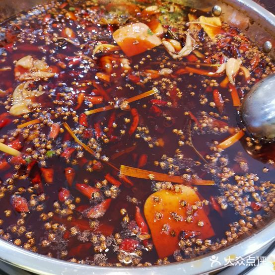 兄弟鱼火锅(广安总店)