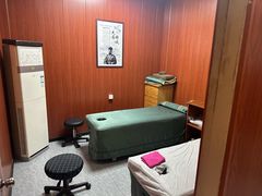 -国医整脊馆(武夷路店)
