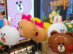 -LINE FRIENDS Garosu-gil Flagship Store