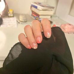 -雪奈传统美甲美睫