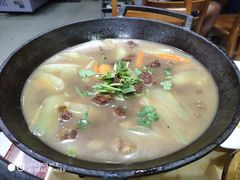 -全家福东北菜(联谊花园宜康苑店)