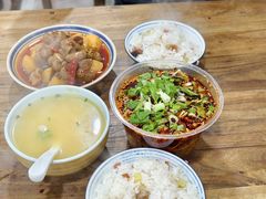 -朱大嘴肥肠血旺(福字街店)