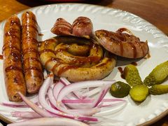 -VIKING SALOON美式烟熏烤肉精酿餐酒吧