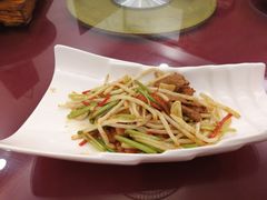 -东馆和天下特色餐饮(工农店)
