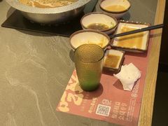 -牛YO寿喜烧·铁板烧和牛火锅自助(市府恒隆店)