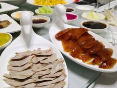 -鸿运楼烤鸭店(天桥店)