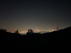 -鬼笑石后山停车场
