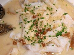 -鱼亨小鲜酸菜鱼(大信店)