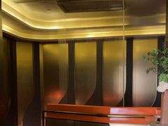 -尚善若水·汤泉·SPA·沐足(东方渔人码头店)