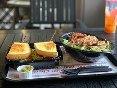 -The Habit Burger Grill 哈比特汉堡(爱琴海店)