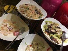 -华邑酒店·鲜艳全日自助餐厅