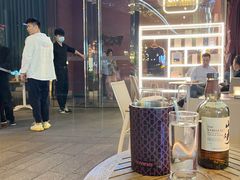 -TZ House音乐现场(来福士中心店)