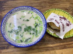 -穆得·老周家牛肉烧饼(普利街店)