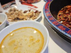 -何师傅美蛙鱼头(汉街店)