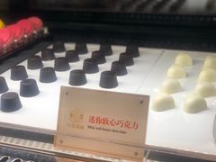 -半岛翡丽海鲜自助餐厅(观风亭店)