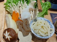 -鲔吞·和牛寿喜烧(闵行区绿瘦酒店)