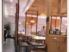 大堂-守柴炉烤鸭(科华中路王府井店)