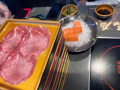 -牛武士寿喜烧·和牛火锅自助(全球首店)