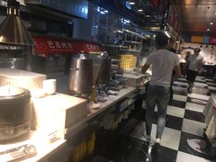 -蓝海国际大饭店·蓝钻自助百汇(兰山店)